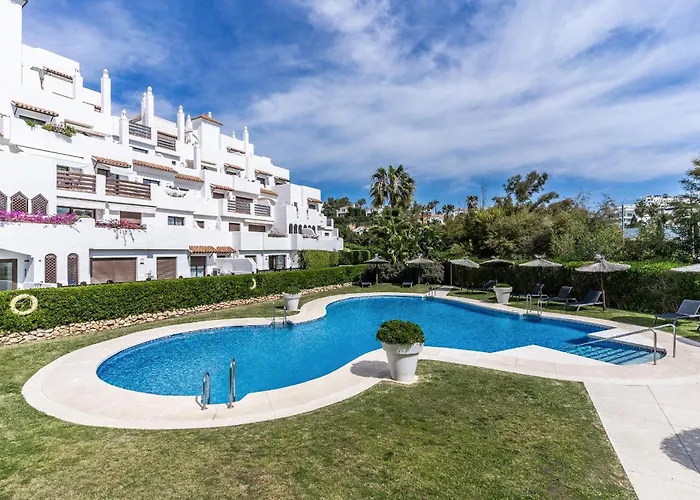 With Roof Terrace & Parking - Communal Pool And Near The