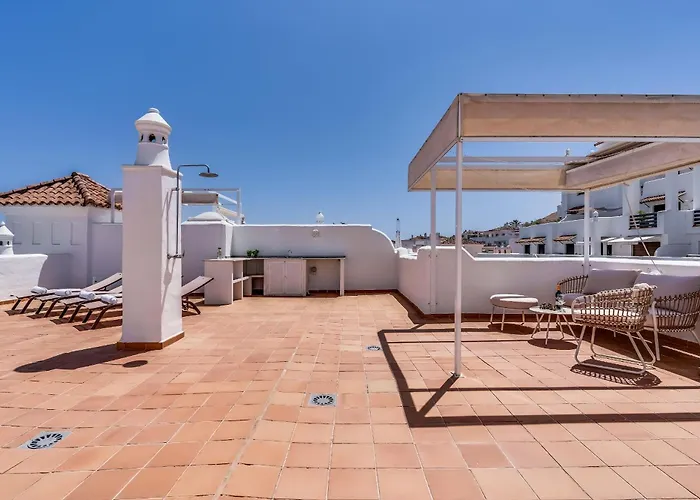 아파트 With Roof Terrace & Parking - Communal Pool And Near The *