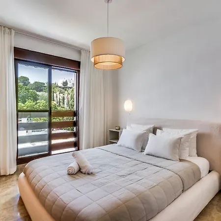 With Roof Terrace & Parking - Communal Pool And Near The *